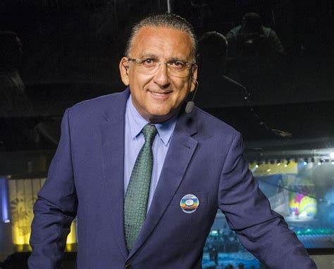 Sei bem que há espaço para tudo na tv, mas há tempos, há décadas, galvão bueno é um ator. Haja coração! Galvão Bueno mostra bastidores do time de ...