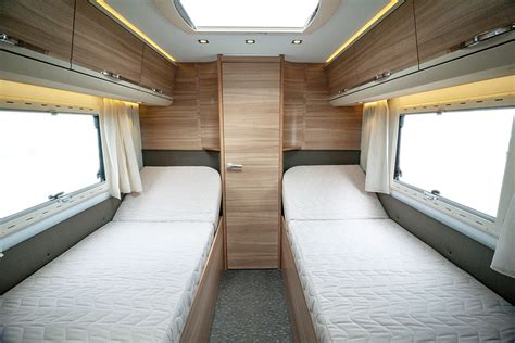 Motorhome Bed Layouts Ultimate Tips And Buyers Guide Oaktree