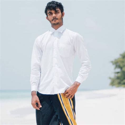Coral Glass Maldives Traditional Fashion Is Still Something To Awe At