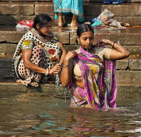 Ghats In Women Bathing School Girl Dress Indian Women