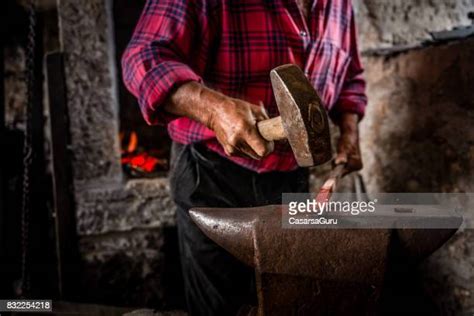 anvil blacksmith photos and premium high res pictures getty images