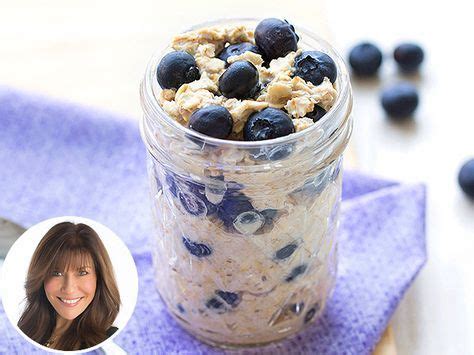 Anyway, i discovered overnight oats earlier this year and every time i post a new recipe i get tons of as i put together the tutorial i am creating a couple new overnight oats recipes. Hungry Girl: My Blueberry Muffin Overnight Oatmeal Is the ...