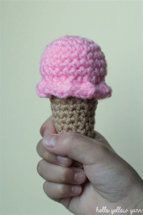 Most are free on the internet and can be found by doing a simple google search. Ice Cream Cone - Free Pattern | Haken, Haakpatronen ...