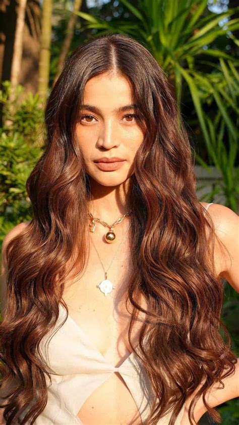 Look Anne Curtis Wows With ‘dyosa’ Look Latest Chika