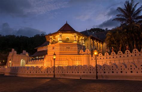 Temple Of The Sacred Tooth Relic At Kandy Sri Lanka Stock Image