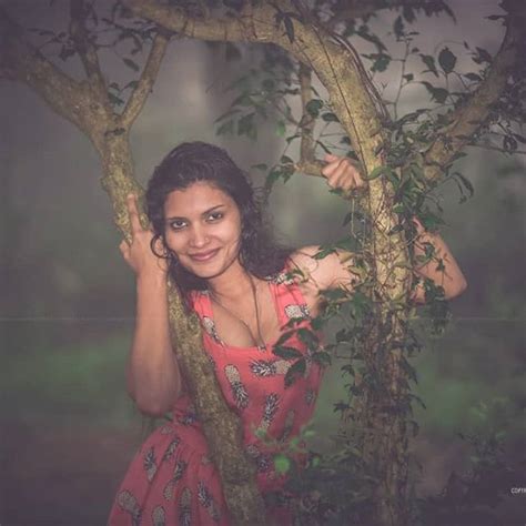 Reshmi R Nair Hot Photoshoot Malayalam Model Reshmi R Nair Hot Nair