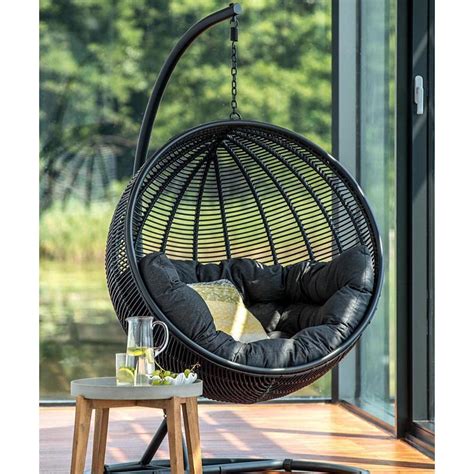 It is a simple, innovative lounge chair designed in retro style. Black Hanging Egg Chair - Big Dream Makers