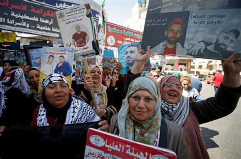 Palestinian Prisoners End Hunger Strike In Israel After 40 Days The New York Times