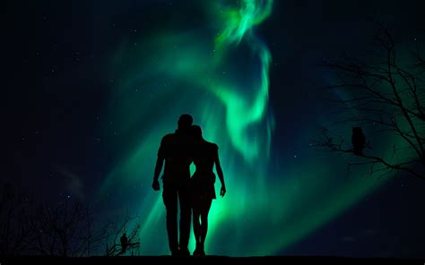 Couple Wallpaper 4k Aurora Borealis Night Romantic Together Love