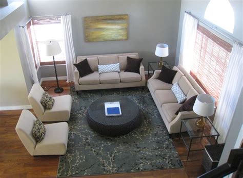 For dark blue velvet, you can have warm colors such as burnt orange or red. A Perfect Example of how Complex Colour Works - Maria Killam - The True Colour Expert ...
