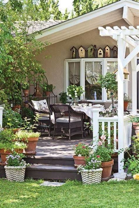 Pin By Charlene Boyd On Home Decor Patio Cottage Decor Outdoor Patio