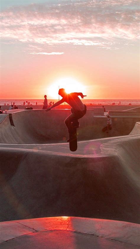 If you're looking for the best aesthetic wallpapers then wallpapertag is the place to be. SKATEBOARD EXTREME SPORTS SUMMER FLARE RED WALLPAPER HD ...