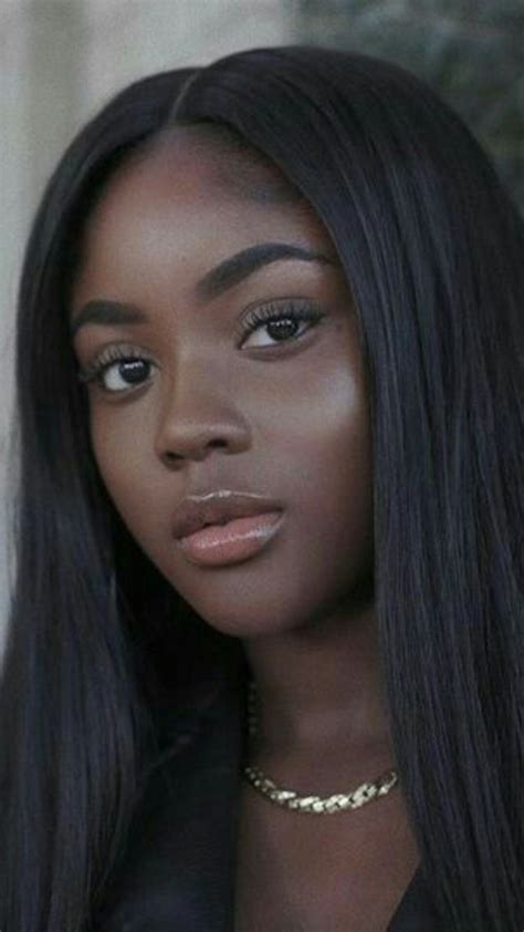 Pin By Faty On Exemples De Makeup Black Beauty Women Dark Skin Women Beautiful African Women