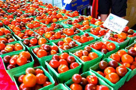 Farm Fresh Tomatoes now Arriving - Franklin Farmers Market