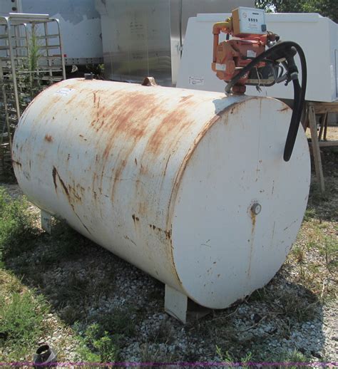 500 Gallon Steel Diesel Fuel Tank In Nevada Mo Item B6380 Sold