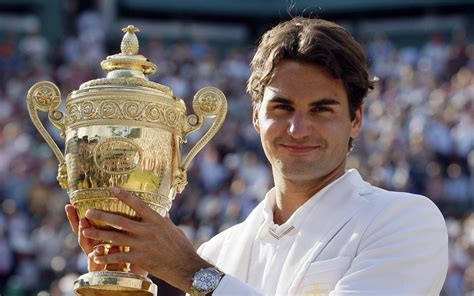 Download Roger Federer Wimbledon 2007 Trophy Wallpaper