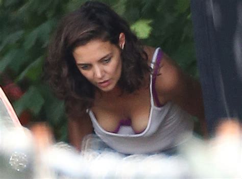 Katie Holmes Flashes Her Boobs And Bra While Bending Over On Set See