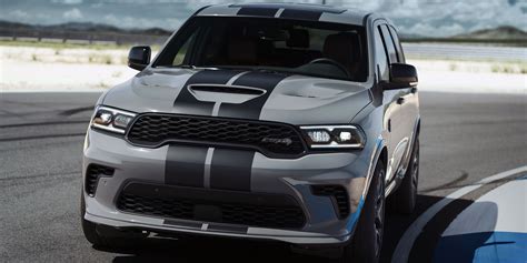 Dodge Debuts 710 Horsepower V8 Suv But Says Hellcat Engines Are Doomed