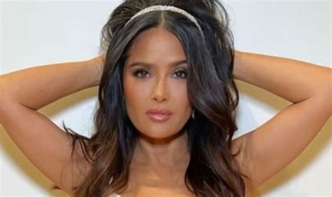 Salma Hayek Sends Jaws Dropping With Sizzling Nude Pics In Blast From The Past Celebrity News