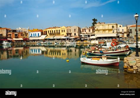 Rethymnon Venetian Harbour Crete Stock Photo Alamy