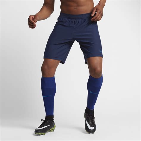 Lingard đang thể hiện phong độ chói sáng của mình. Nike Strike AeroSwift Men's Soccer Shorts Size | Soccer ...