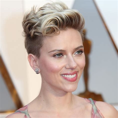 Scarlett Johansson Short Blonde Hair