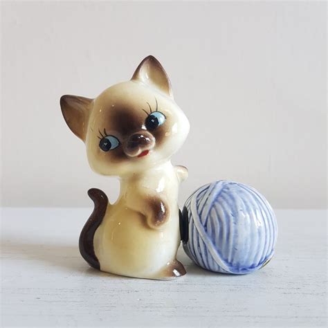 Get great deals on ebay! Kitten salt and pepper shakers, Vintage kitschy animal ...
