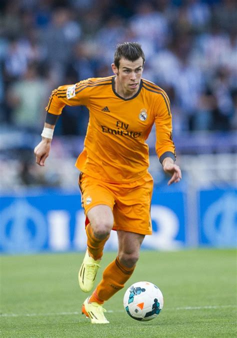 También fue el equipo que más puntos sumó a domicilio. Gareth Bale controls the ball during the La Liga match ...