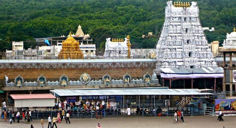 Insight India A Travel Guide To India Tirupati Balaji Temple Andhra