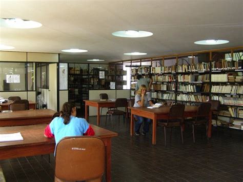 Biblioteca Nacional del Paraguay Difundiendo el conocimiento Paraguái