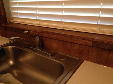 There are lot creative ideas of kitchen backsplashes, but in this post we present you a bunch of inspirational have fun and enjoy. DIY Kitchen backsplash using pallet wood, Minwax special ...