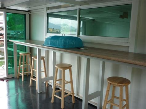 Economy, compact, hybrid, sports, suvs and luxury drive the hottest cars in the market. Square Kenyir Houseboat Has Waterfront and DVD Player ...