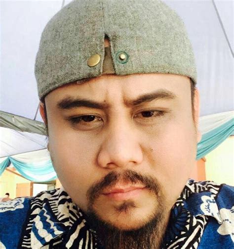 Maharaja lawak mega 2018 chilok minggu 2. Biodata Pelawak Kamal (Kumpulan Chilok) | Iluminasi
