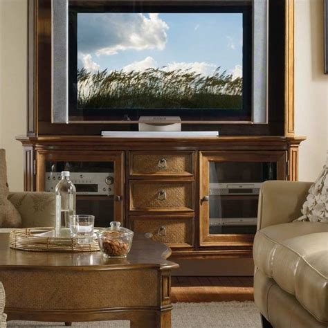 Hooker Furniture Windward 62 Inch Tv Console In Light Brown Cherry 1125 56480
