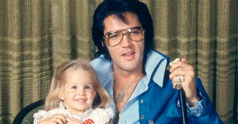Elvis And Lisa Marie Presleys Dont Cry Daddy Duet Will Move You To Tears