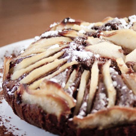 Ecco ingredienti, consigli e tempi di cottura per prepararla. Torta alle pere e Nutella - (4.8/5)