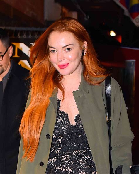 Lindsay Lohan Uses A Root Spray For Volumized Hair