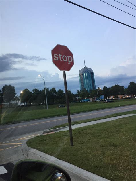 This Stop Sign Using Lowercase Letters Mildlyinteresting