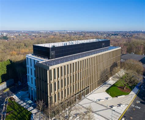 Willmott Dixon Completes World Class Biomedical Research Facility In