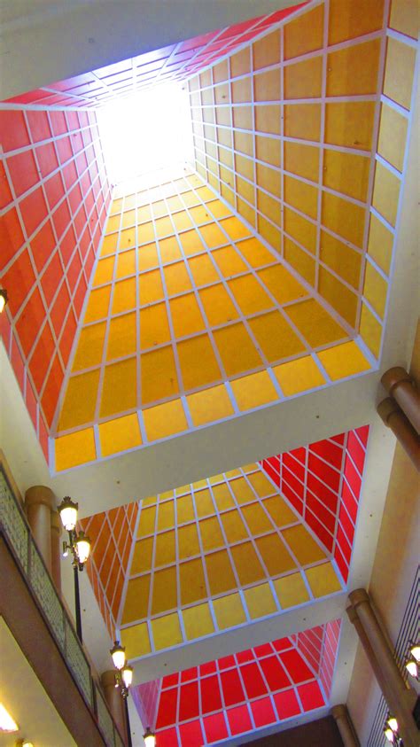 fotos gratis arquitectura techo geometría color diseño de interiores singapur forma