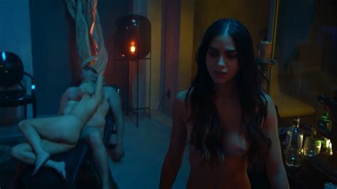 Nude Video Celebs Melissa Barrera Nude Mishel Prada Nude Tru Collins Nude Vida S02e01 2019