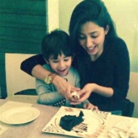 Pakistani Celebrity Mahira Khan Celebrate Her Son Azlan Birthday