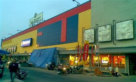 Galite susisiekti su įmone telefono numeriu (0280) 621333. 7 Mall di Cilacap Jawa Tengah Terbesar Baru Daerah Alamat ...