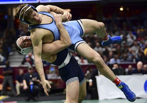 NCAA Wrestling Championships: Penn State 5-for-5 in semifinals