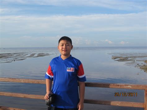 It is situated at the northwestern corner of selangor. cherish every cherry: Dorani Bayu Resort, Sg.Besar Sabak ...