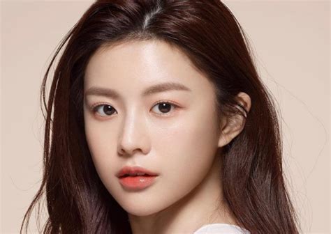 Biodata Profil Dan Fakta Lengkap Aktris Kim Hye Yoon Vrogue Co