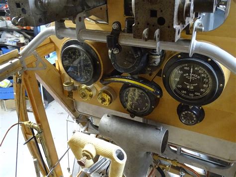 One of the legends clinging to the sopwith camel is that it was so reluctant to turn 90 degrees to the right that pilots preferred making a 270 to the left. Camel Fuel Gauge? - General Discussion - IL-2 Sturmovik Forum