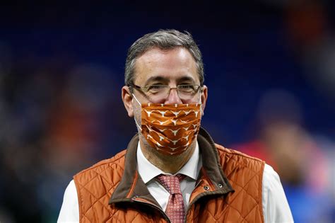 Bevos Daily Roundup Texas Ad Chris Del Conte Added To Cfp Selection Committee Burnt Orange