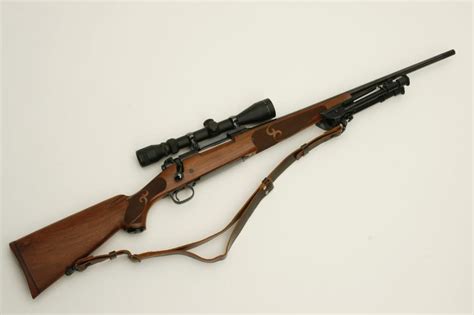 Winchester Model 70 Xtr Featherweight Bolt Action Rifle