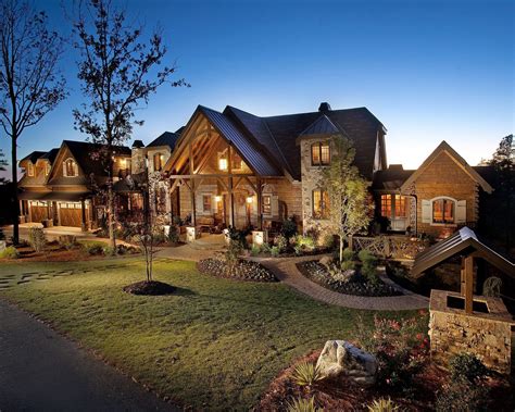 Are you looking for a cabin or cottage feel? Modern Rustic Homes Shows At Land & Wildlife Expo | Modern ...
